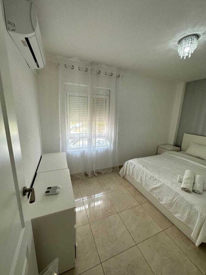 Apartamentos Yanina Gran Alacant Santa Pola Bagian luar foto